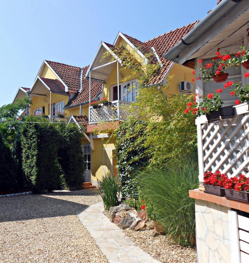 Castello Vendég és Apartmanház Eger Kültér fotó