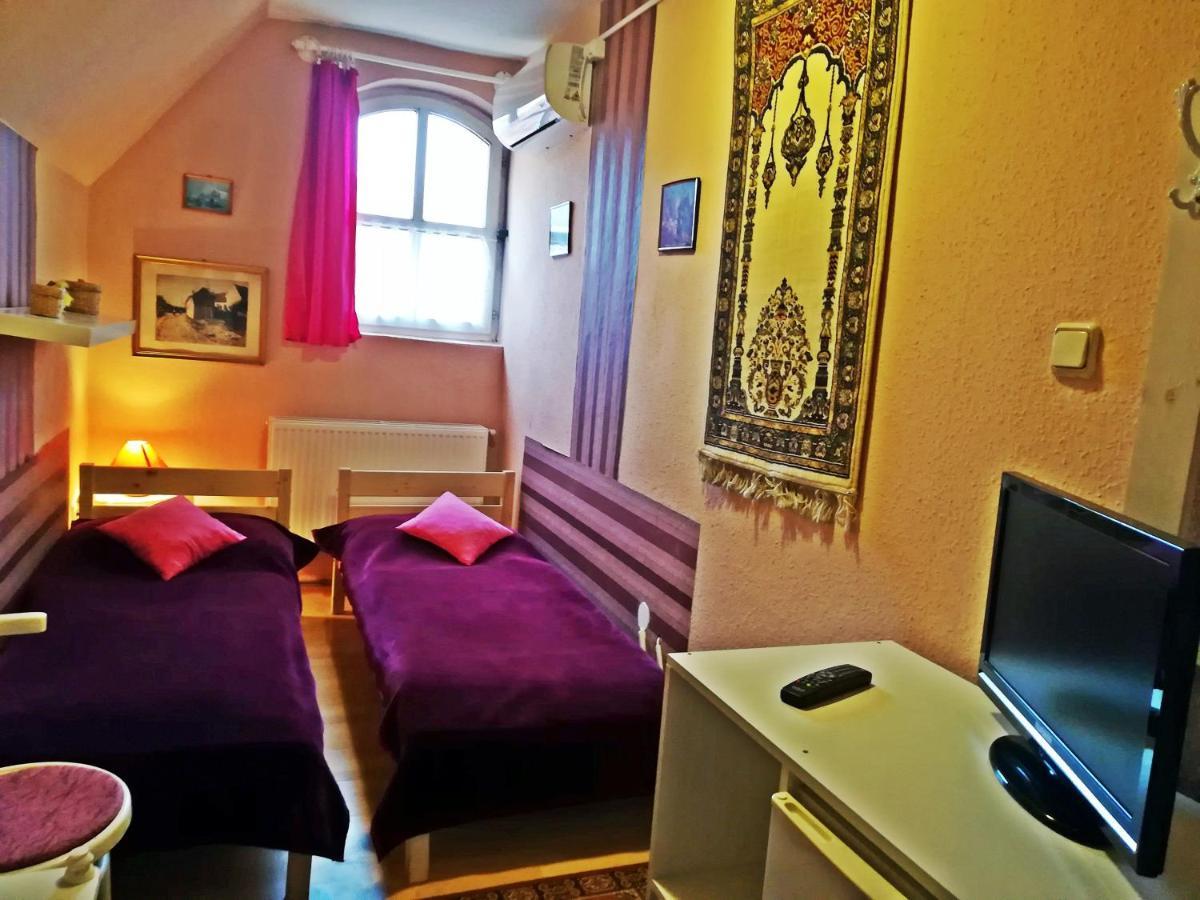 Castello Vendég és Apartmanház Eger Kültér fotó