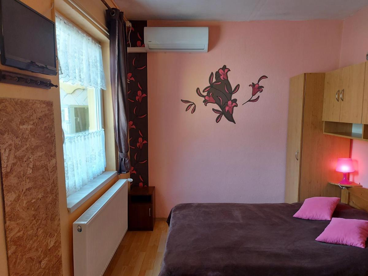 Castello Vendég és Apartmanház Eger Kültér fotó
