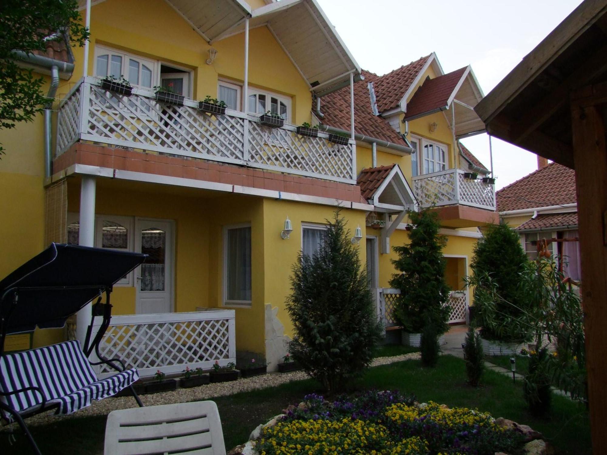 Castello Vendég és Apartmanház Eger Kültér fotó